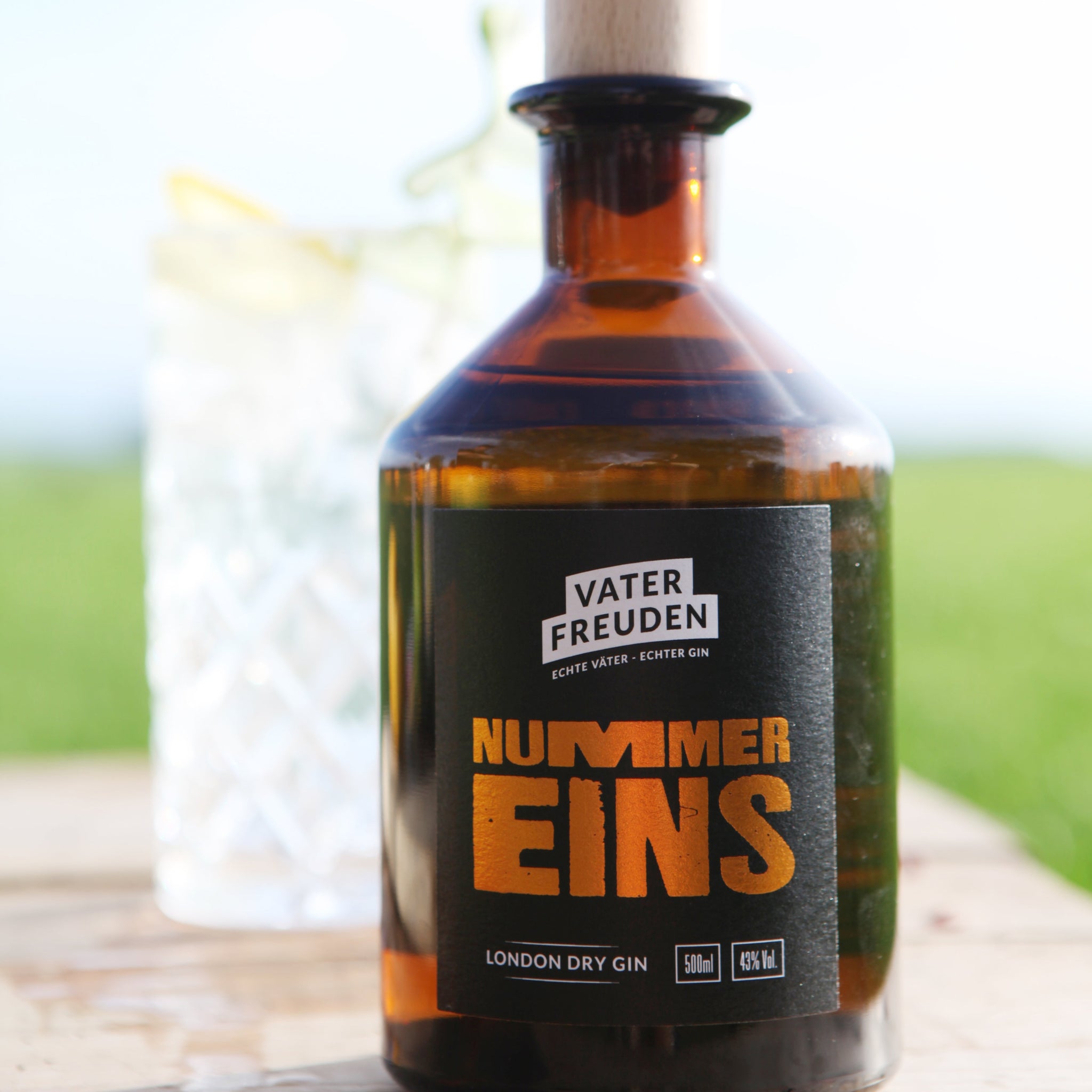 vaterfreuden Nummer Eins - London dry Gin 500ml